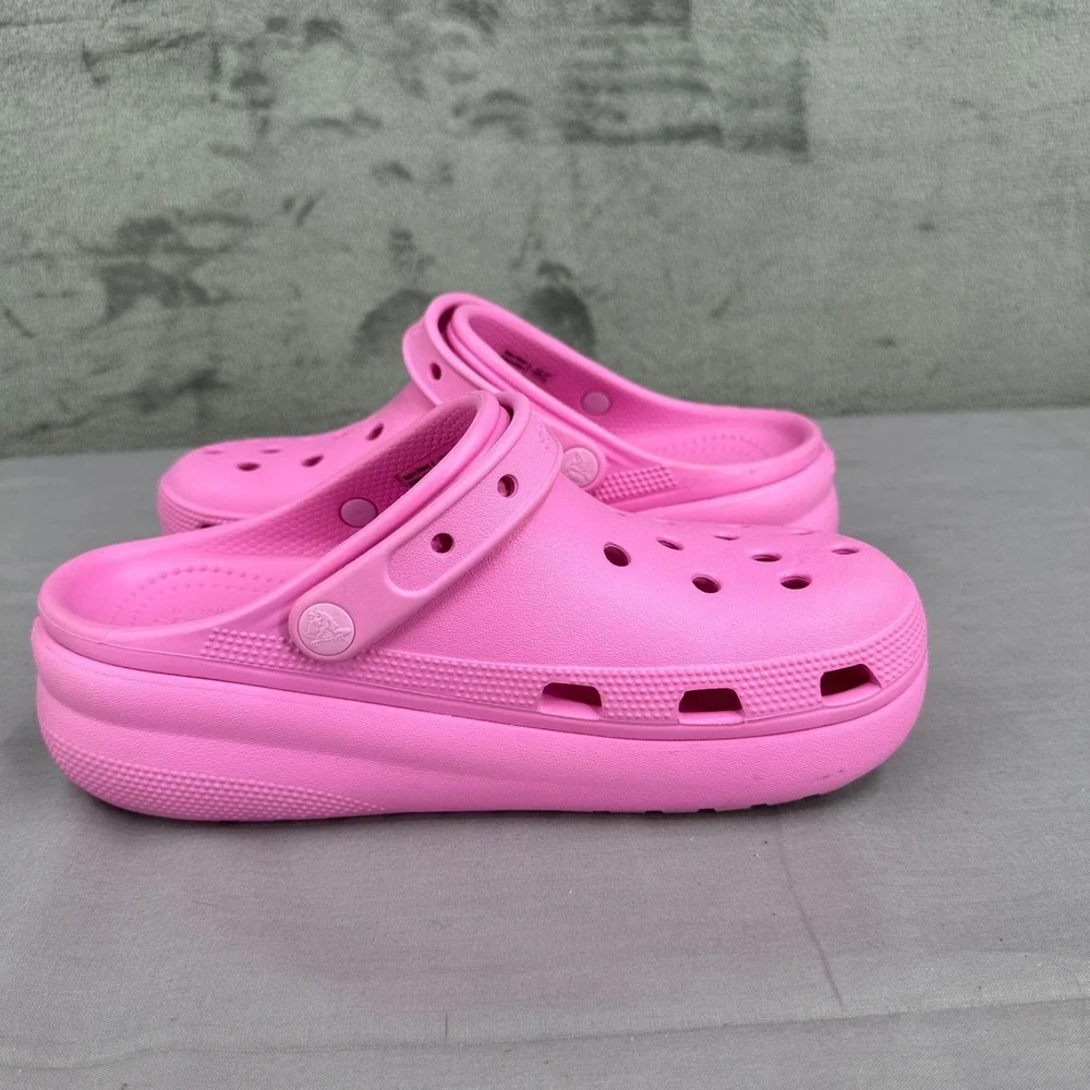 Crocs Cutie Crush Clog Girls Size J6 Pink Platform Lightweight Slip On Shoes